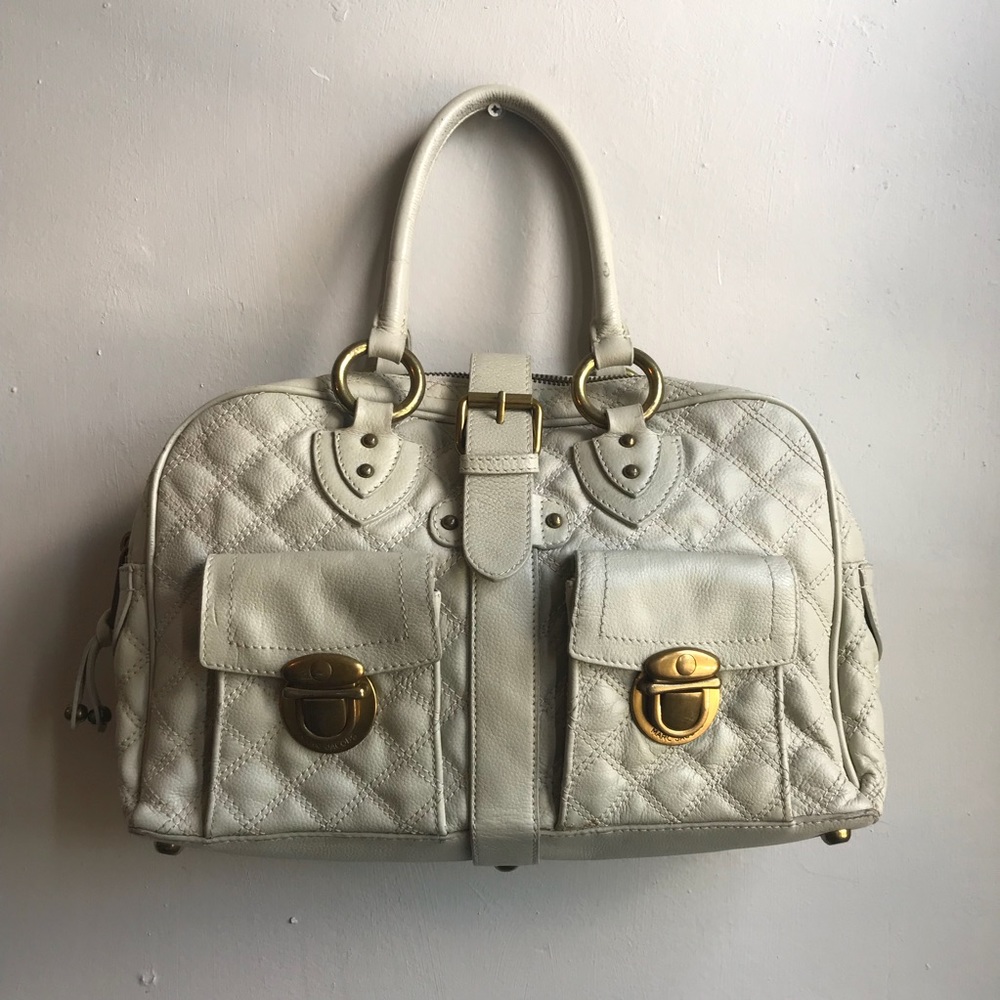 Marc Jacobs ivory quilted hand bag